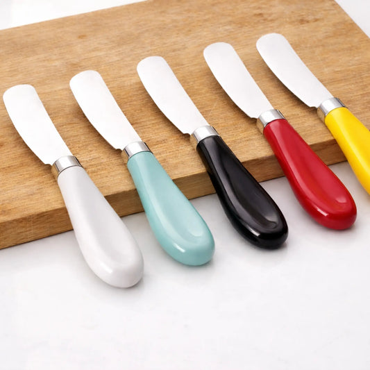 Smørkniv med keramisk håndtak