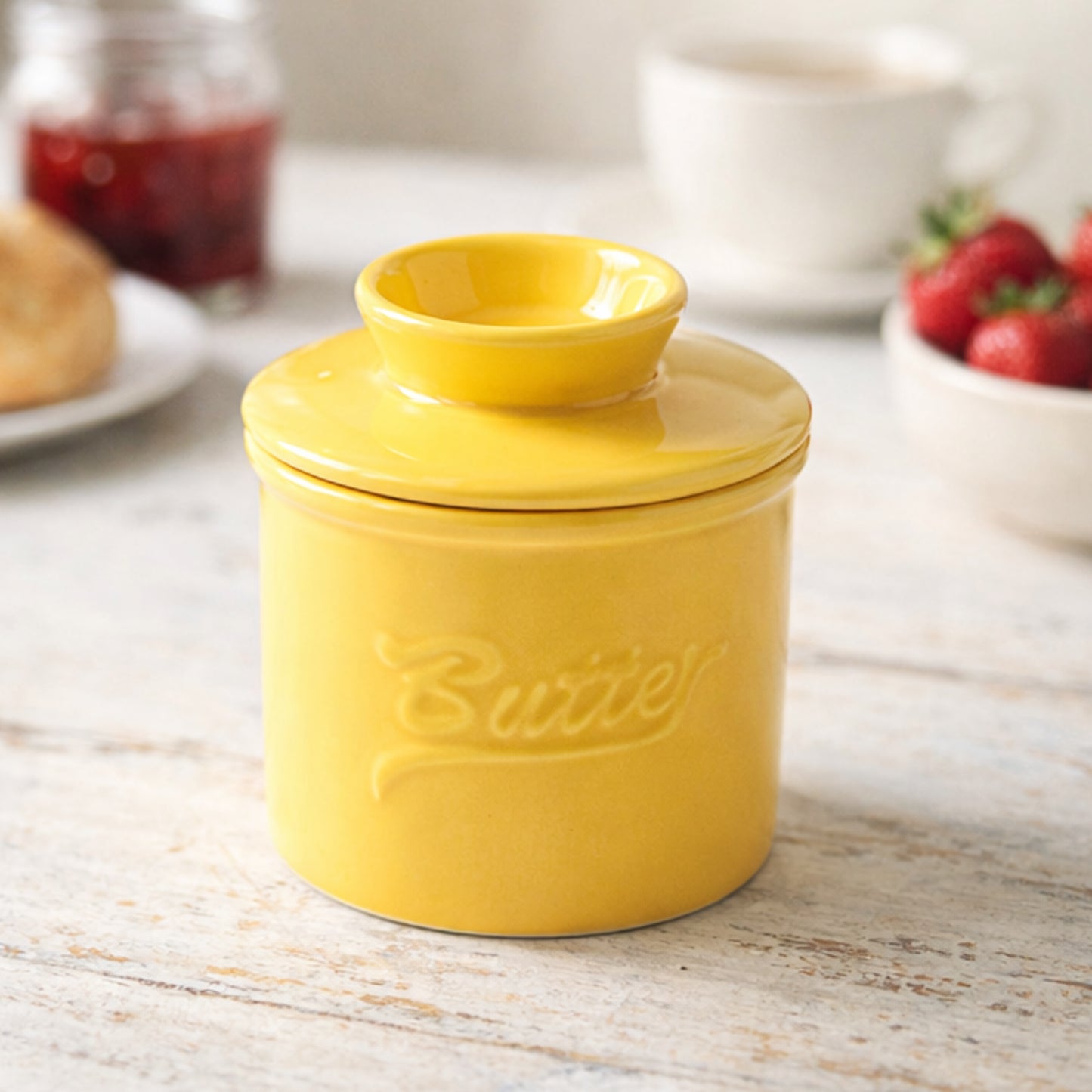 Smørklokke i klassisk stil